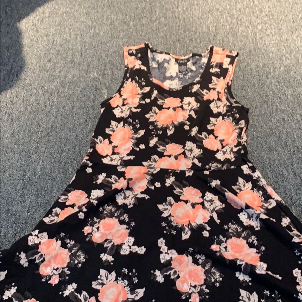 RUE 21 dress